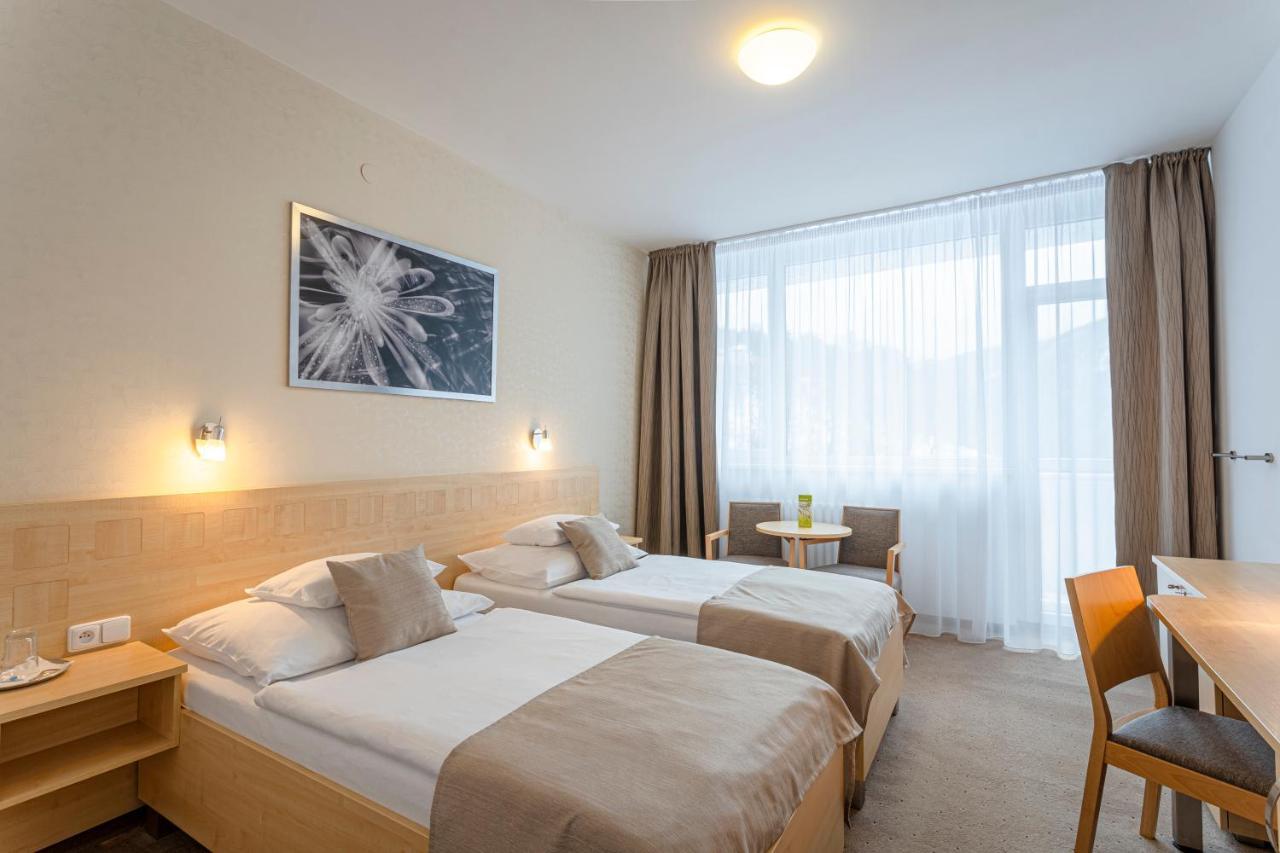Hotel Behounek Jáchymov Esterno foto