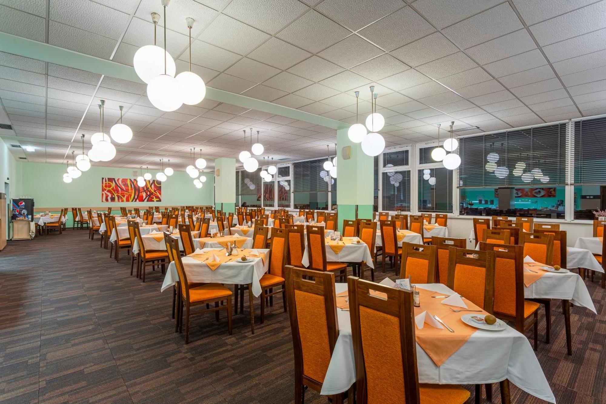 Hotel Behounek Jáchymov Esterno foto