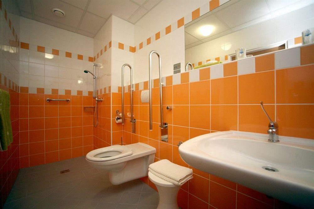 Hotel Behounek Jáchymov Esterno foto